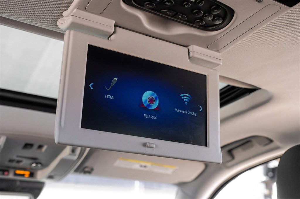 Used 2019 Cadillac Escalade ESV Luxury image 42