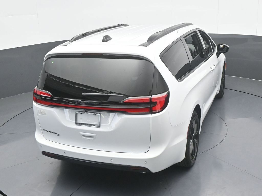 New 2026 Chrysler Pacifica Select w/ S Appearance Package image 49