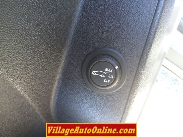 Used 2018 Chevrolet Equinox LT FWD image 14