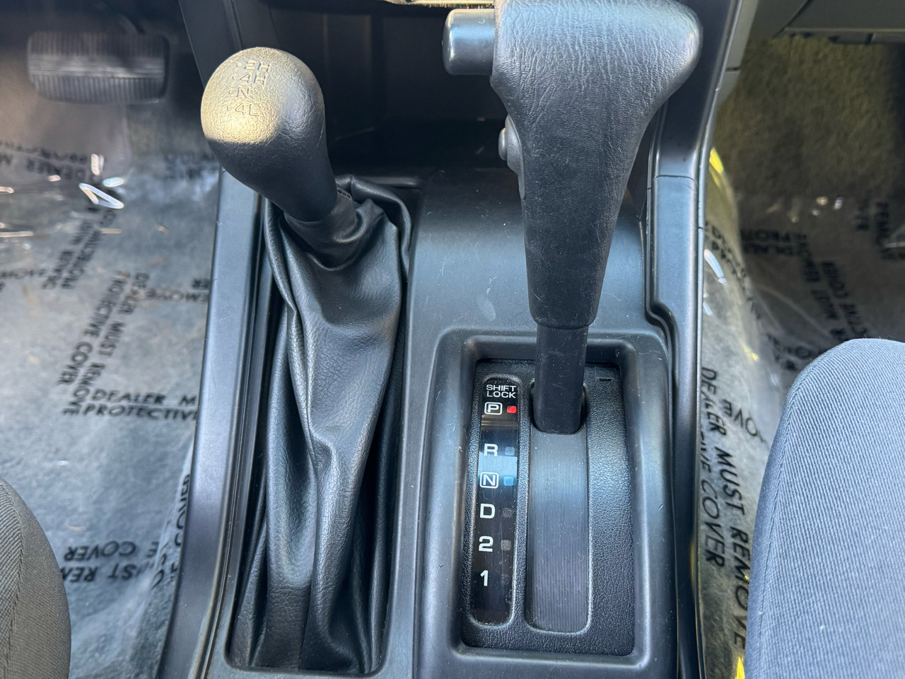 Used 2002 Nissan Frontier XE image 18