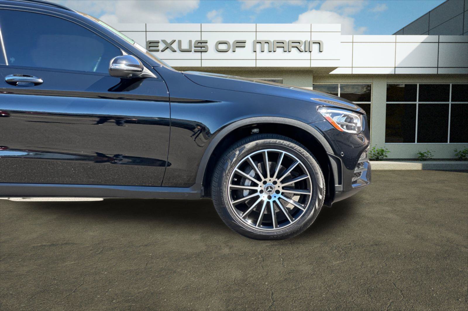 Used 2022 Mercedes-Benz GLC 300 4MATIC image 35