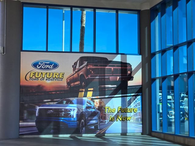 Used 2021 Ford Transit Connect XLT FWD image 16