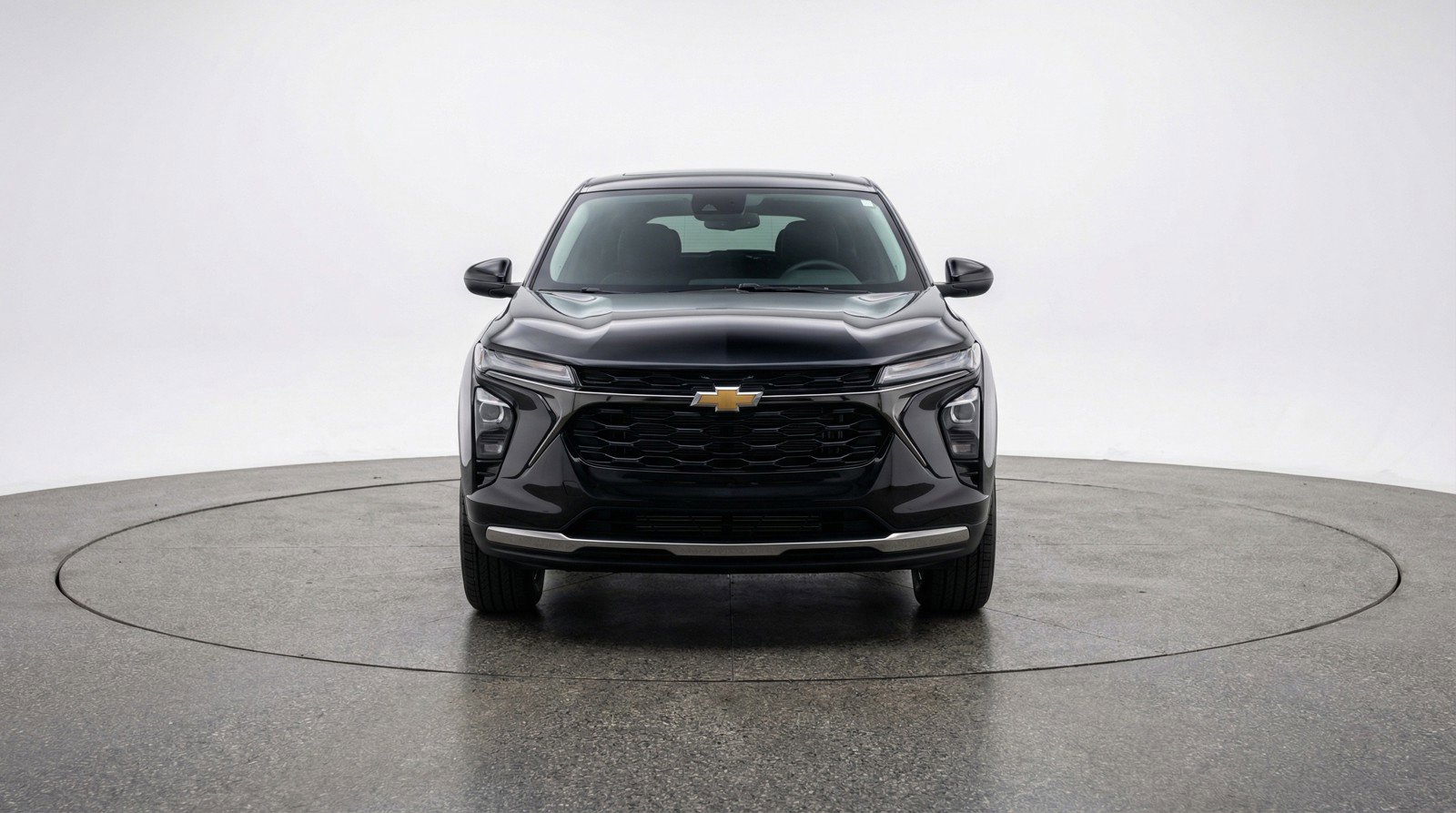 Used 2025 Chevrolet TrailBlazer LT FWD image 2
