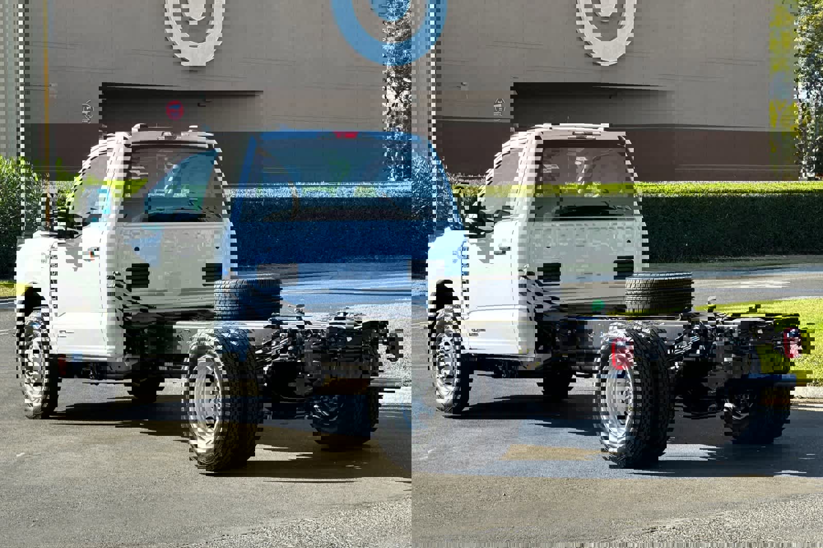 New 2024 Ford F350 XL w/ XL Chrome Package image 4