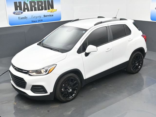 Used 2022 Chevrolet Trax LT w/ Sport Edition FWD image 23