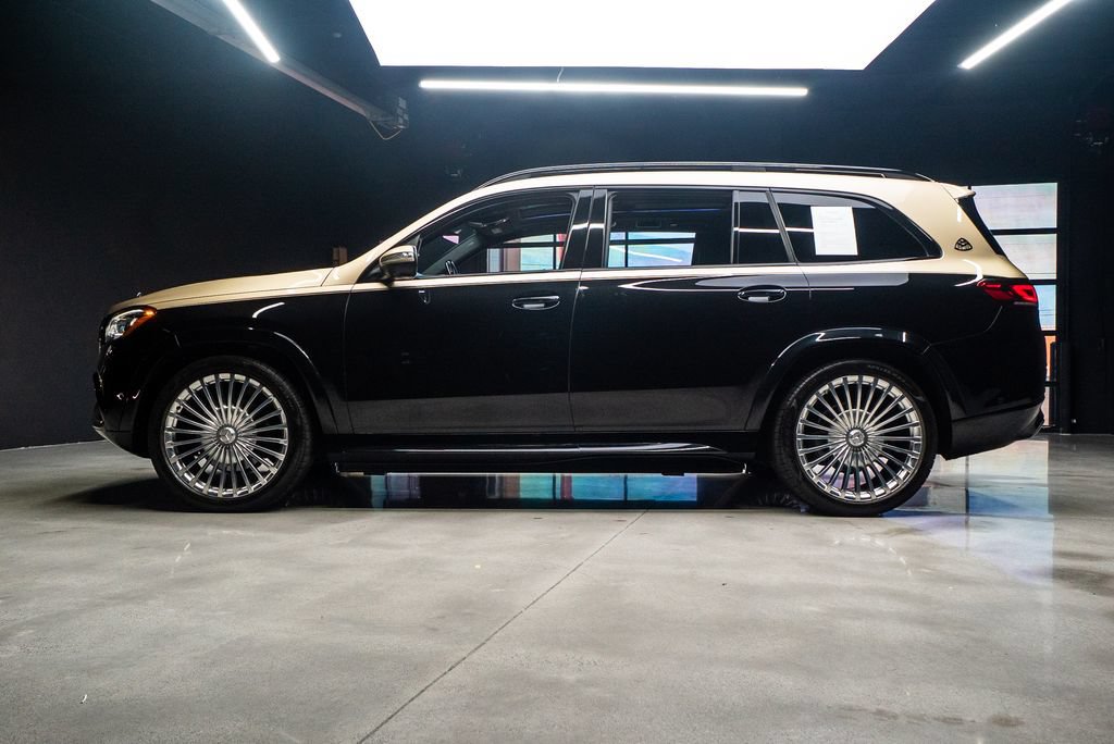 Used 2023 Mercedes-Benz Maybach GLS 600 4MATIC image 27