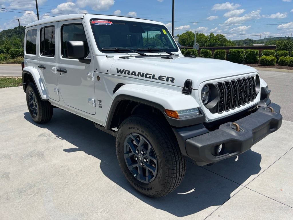 Used 2026 Jeep Wrangler Unlimited Sport AWD/4WD image 30