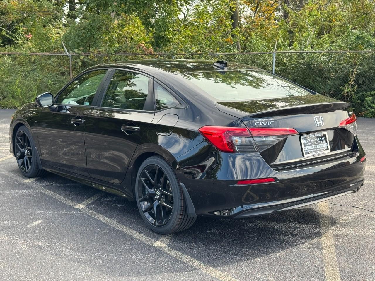 Used 2024 Honda Civic Sport image 8