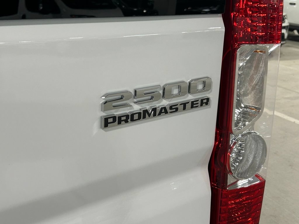 Used 2023 RAM ProMaster 2500 FWD image 18