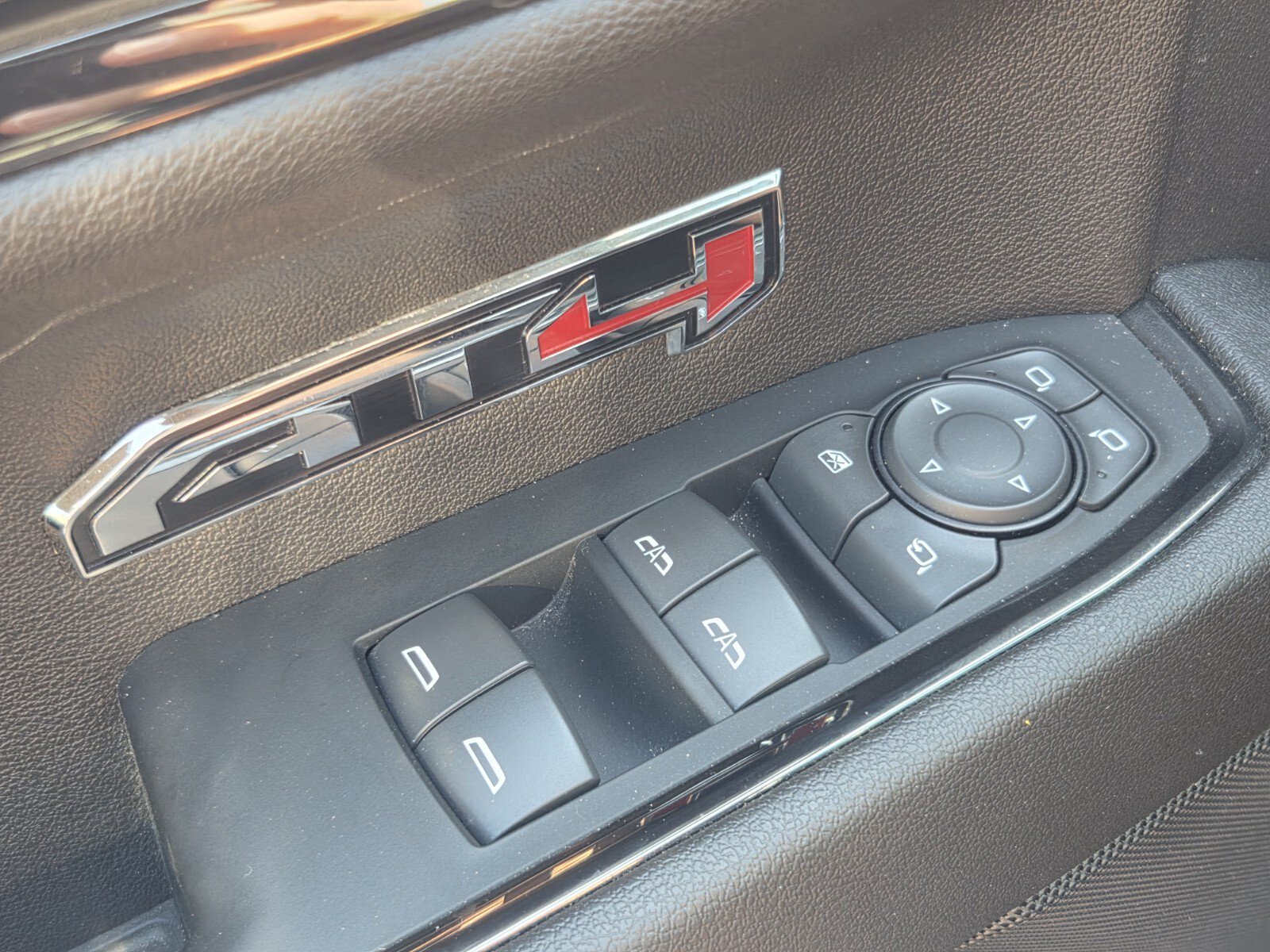 Used 2023 GMC Sierra 1500 AT4 w/ AT4 Premium Package AWD/4WD image 31