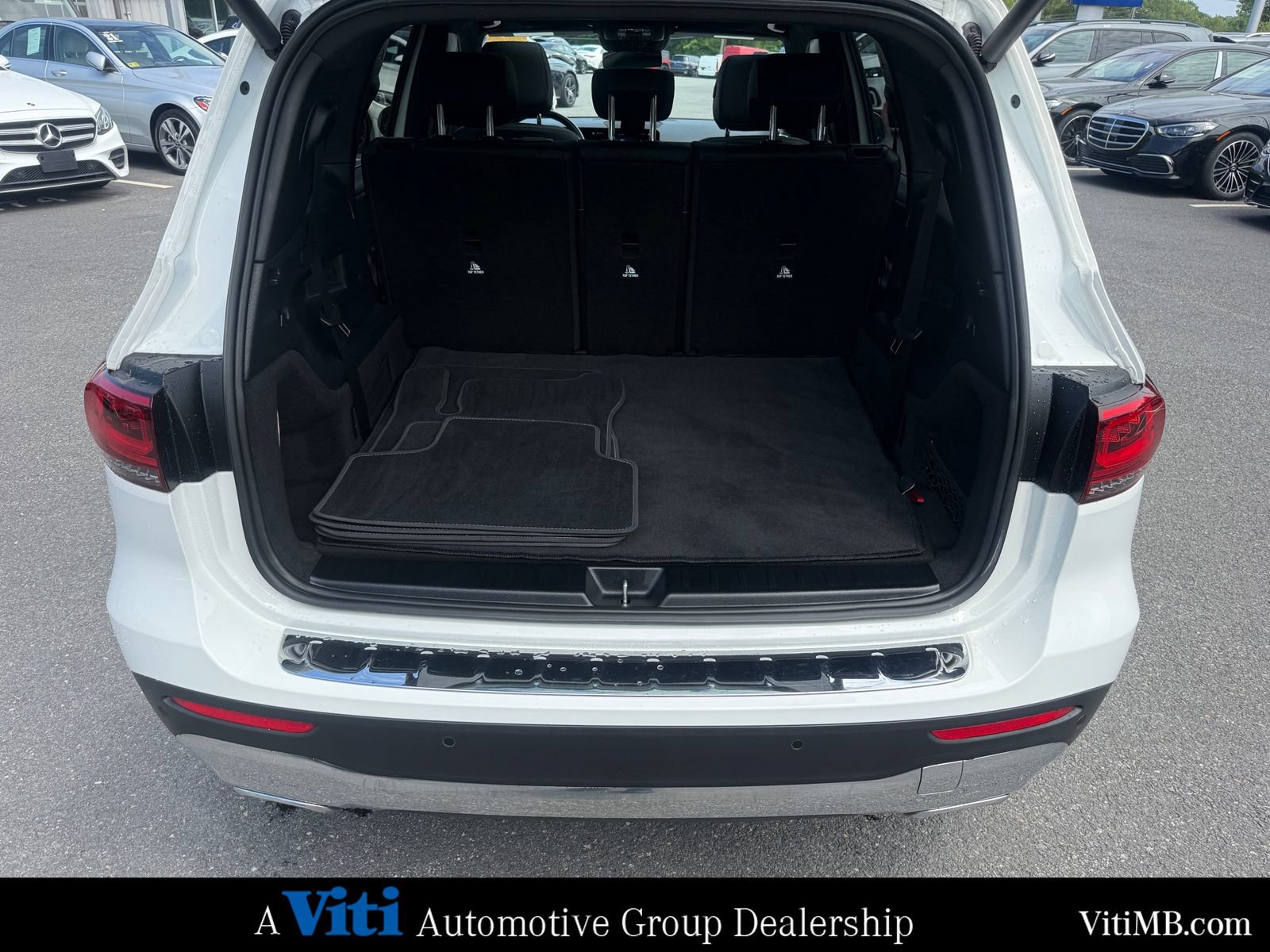 Certified 2023 Mercedes-Benz GLB 250 4MATIC image 24