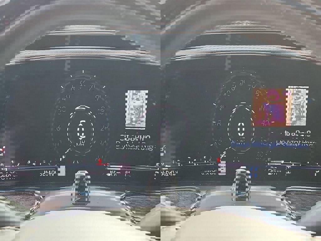 Used 2023 Cadillac Escalade Premium Luxury w/ LPO, Radiant Package image 28