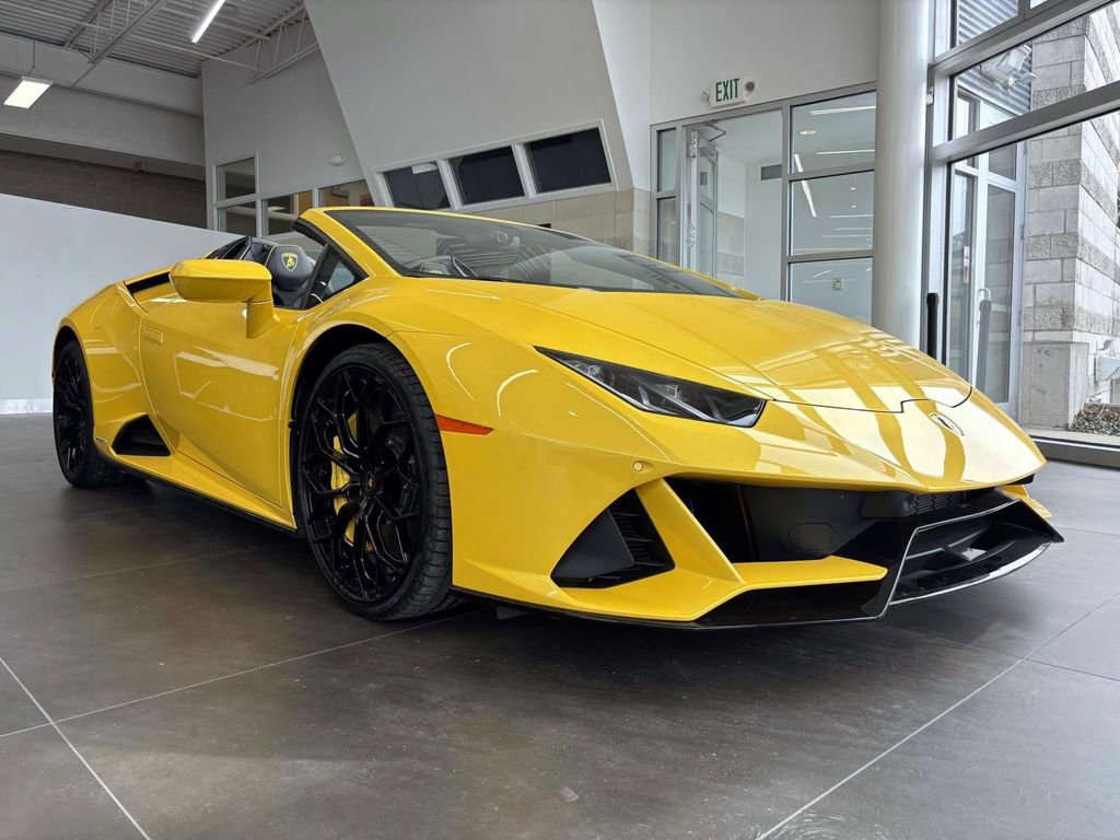 Used 2024 Lamborghini Huracan EVO image 53