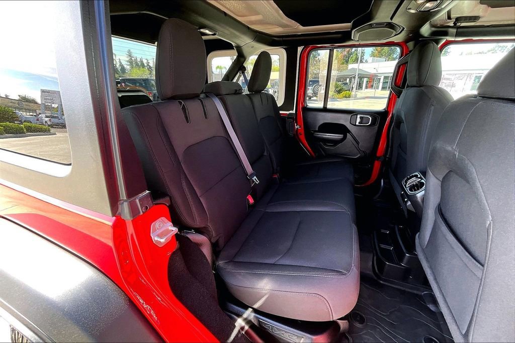Used 2023 Jeep Wrangler Unlimited w/ 8.4" Radio Group image 18