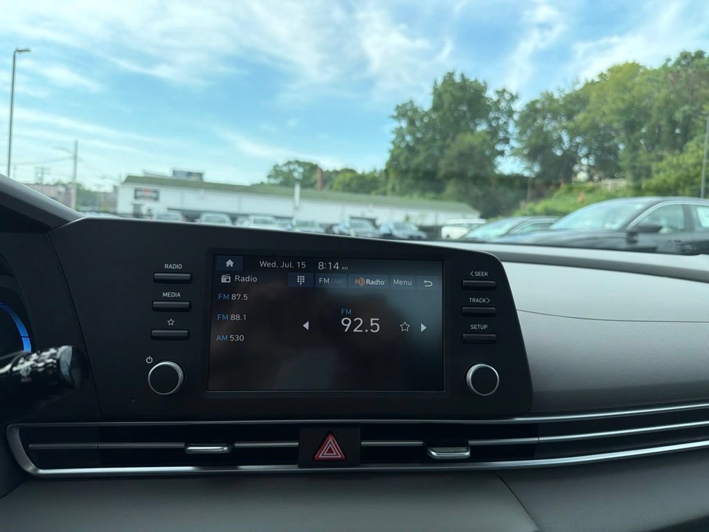 New 2026 Hyundai Elantra SE FWD image 22
