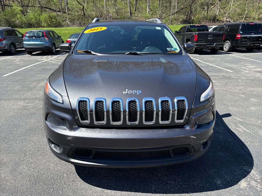 Used 2015 Jeep Cherokee Latitude w/ Cold Weather Group image 8
