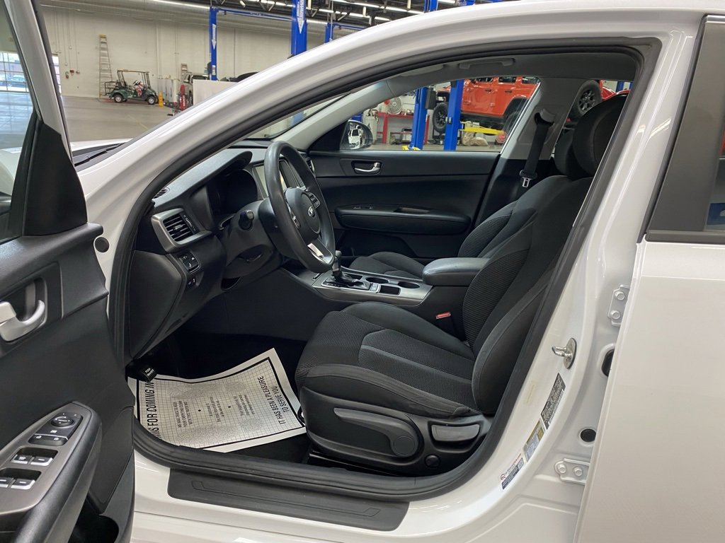 Used 2019 Kia Optima LX image 19