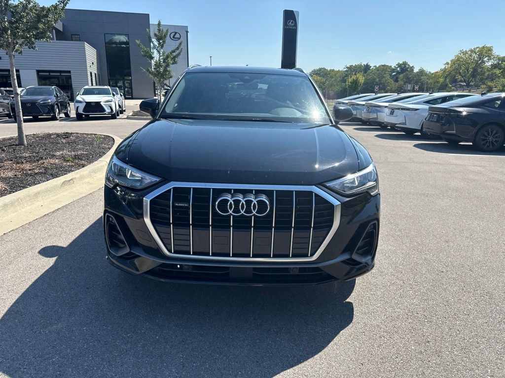 Used 2020 Audi Q3 2.0T Premium AWD/4WD image 2