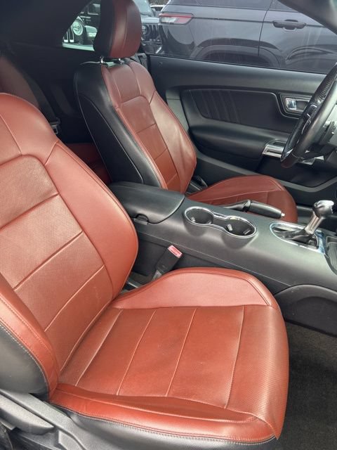 Used 2017 Ford Mustang GT Premium RWD image 13