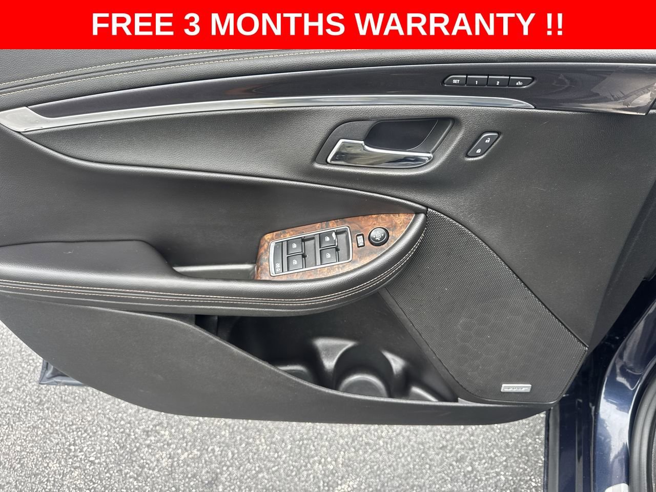 Used 2015 Chevrolet Impala LTZ FWD image 12