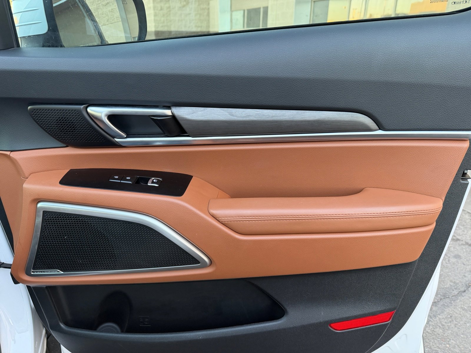 Used 2025 Kia Telluride EX X-Line image 16