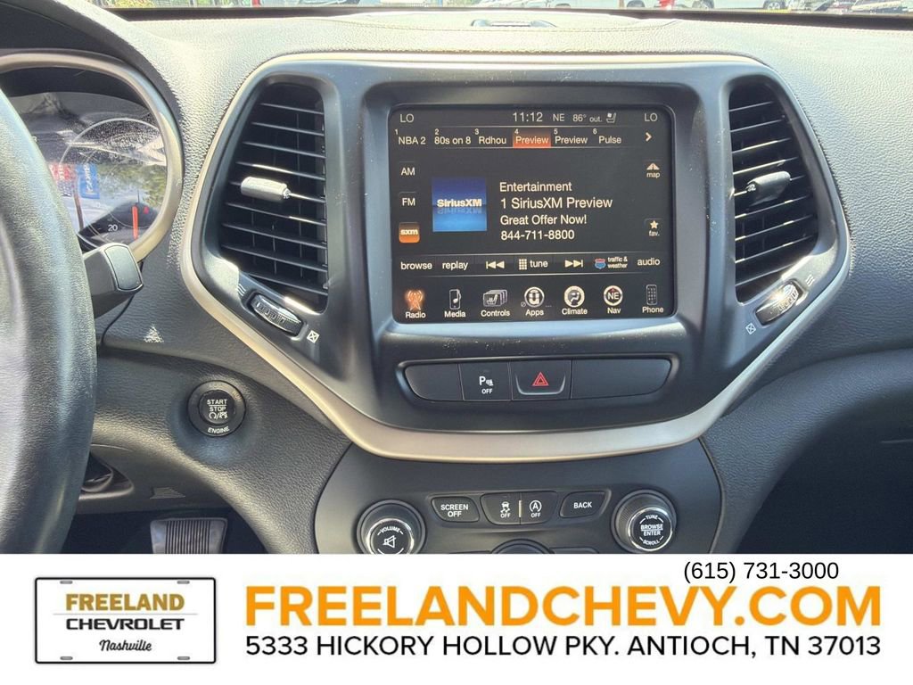 Used 2016 Jeep Cherokee Limited w/ Luxury Group FWD image 31