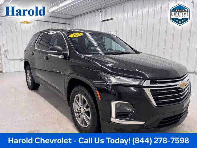 Used 2023 Chevrolet Traverse LT w/ LPO, Floor Liner Package AWD/4WD image 1