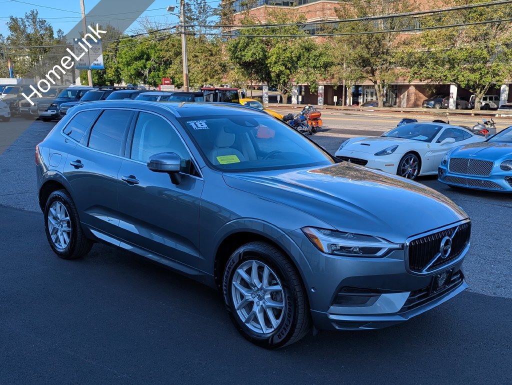Used 2018 Volvo XC60 T5 Momentum w/ Convenience Package AWD/4WD image 6