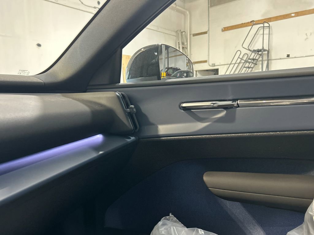 New 2026 Volvo EX30 Cross Country Ultra w/ Protection Package Premier image 20