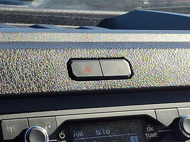 Used 2023 Ford F650 2WD Regular Cab Super Duty image 26