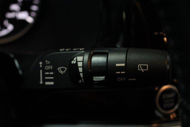 Used 2024 Nissan Pathfinder SL w/ SL Premium Package image 13