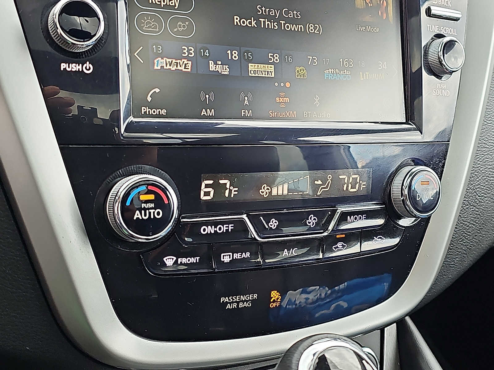 Used 2020 Nissan Murano SV w/ Premium Package AWD/4WD image 17