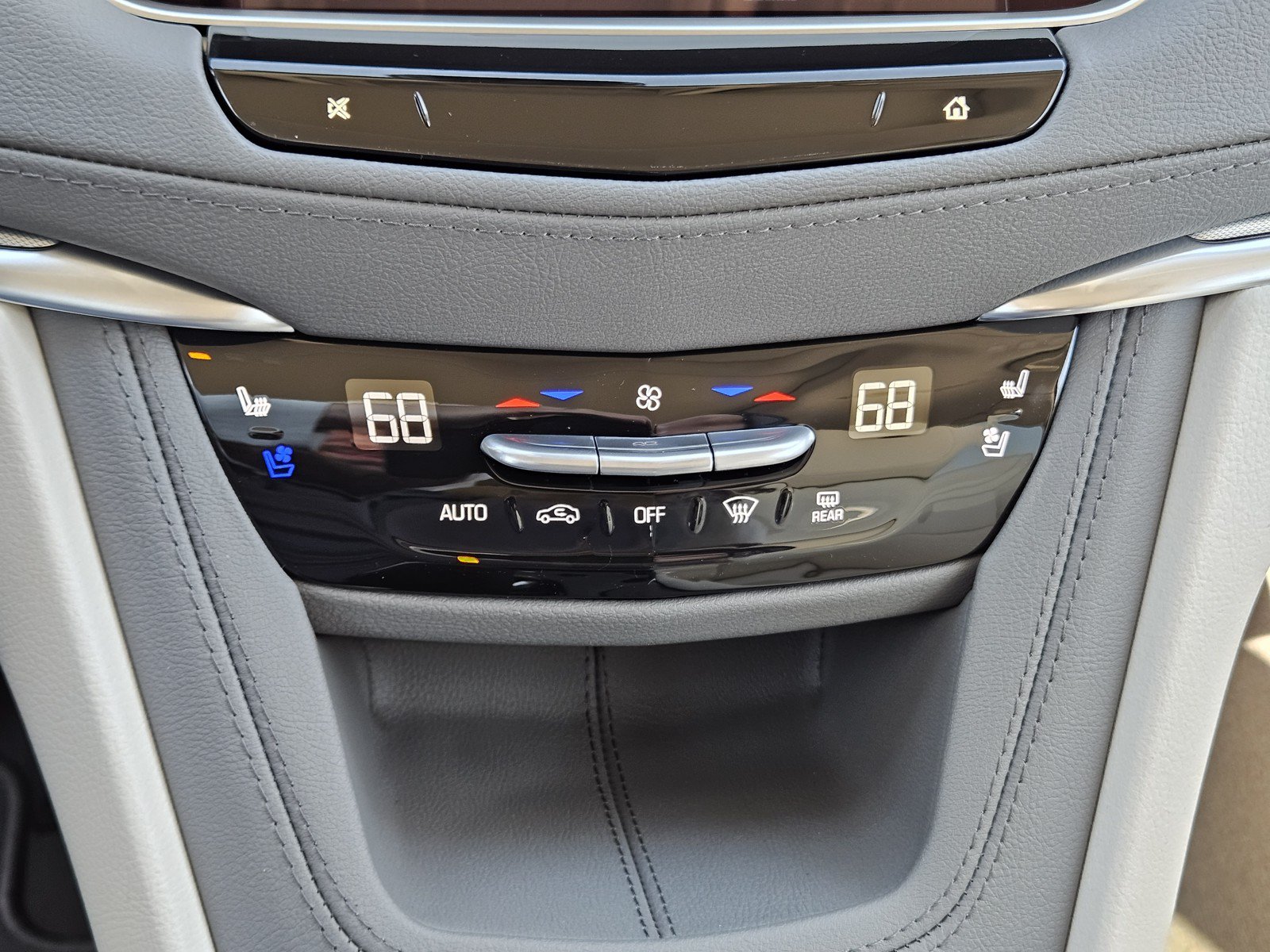 New 2026 Cadillac XT5 Premium Luxury w/ Driver Assist Package FWD image 14