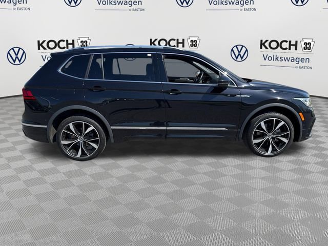 Used 2023 Volkswagen Tiguan SEL R-Line AWD/4WD image 9