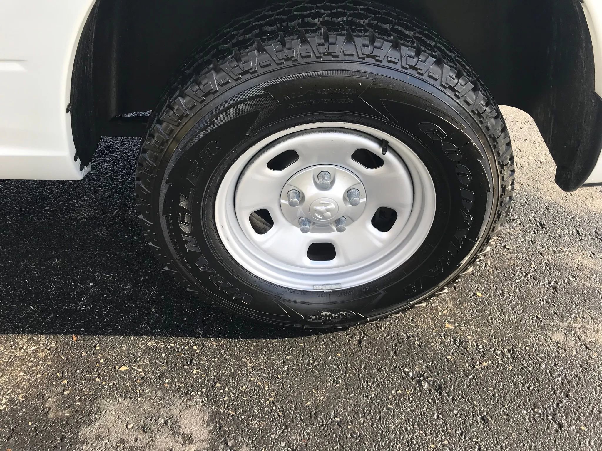 Used 2022 RAM 1500 Tradesman w/ Power & Remote Entry Group image 38