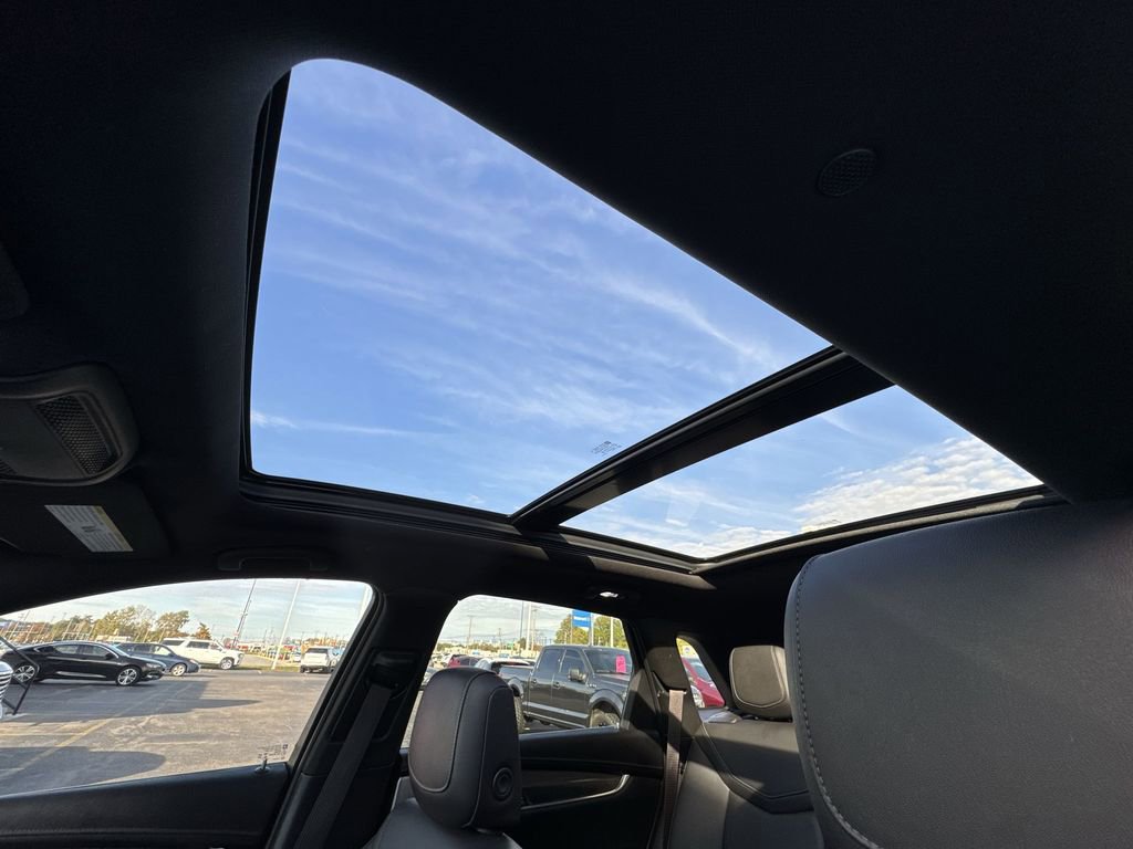 Certified 2023 Cadillac XT5 Sportv w/ Technology Package image 19