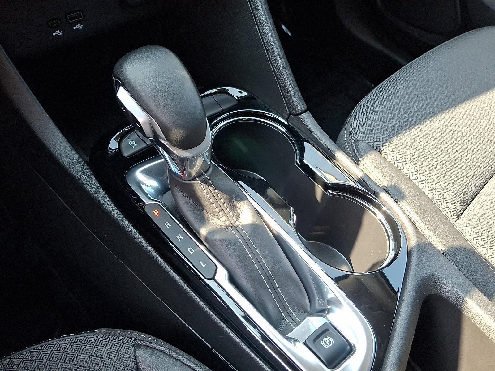 Used 2025 Buick Encore GX Preferred FWD image 14