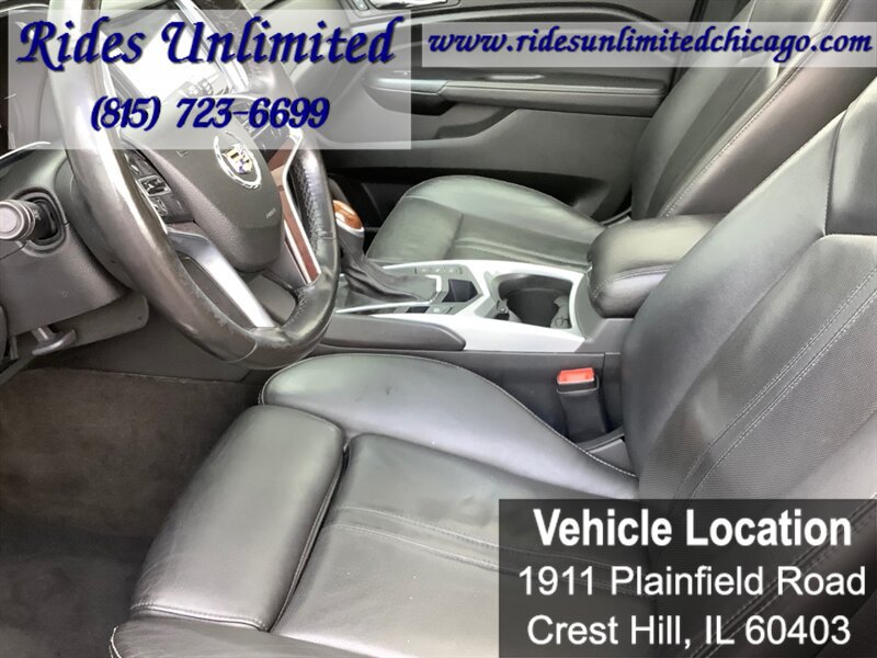Used 2013 Cadillac SRX Luxury w/ Driver Awareness Package FWD image 16