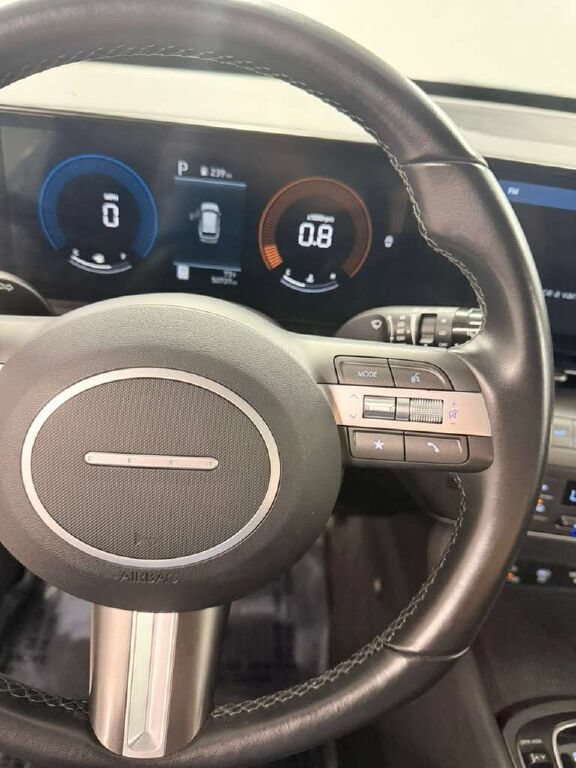 Used 2024 Hyundai Kona SEL FWD image 27