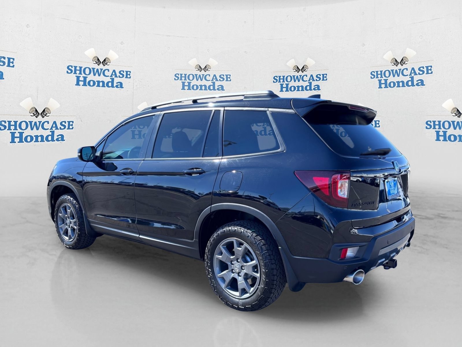 Certified 2025 Honda Passport TrailSport image 5