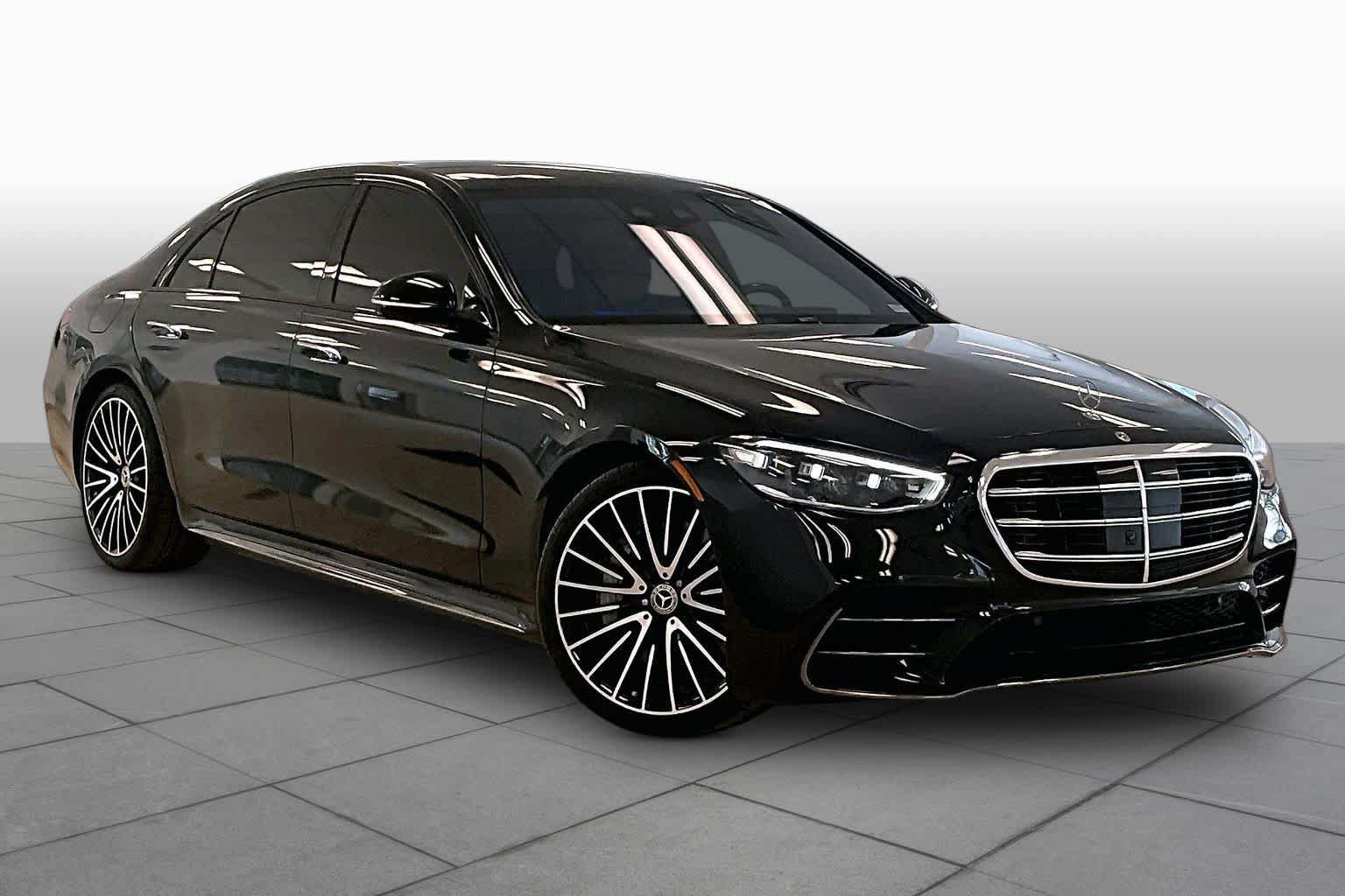 Used 2024 Mercedes-Benz S 580 4MATIC Sedan image 2