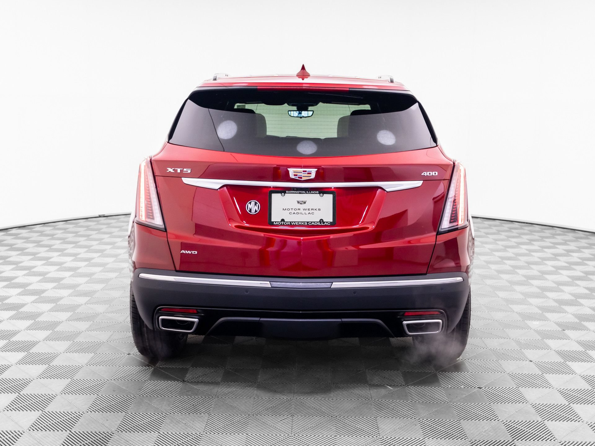 New 2026 Cadillac XT5 Sportv w/ LPO, Floor Liner Package AWD/4WD image 4