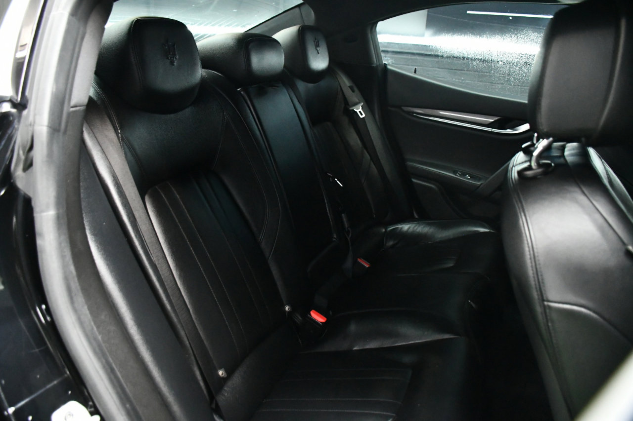 Used 2020 Maserati Ghibli image 32