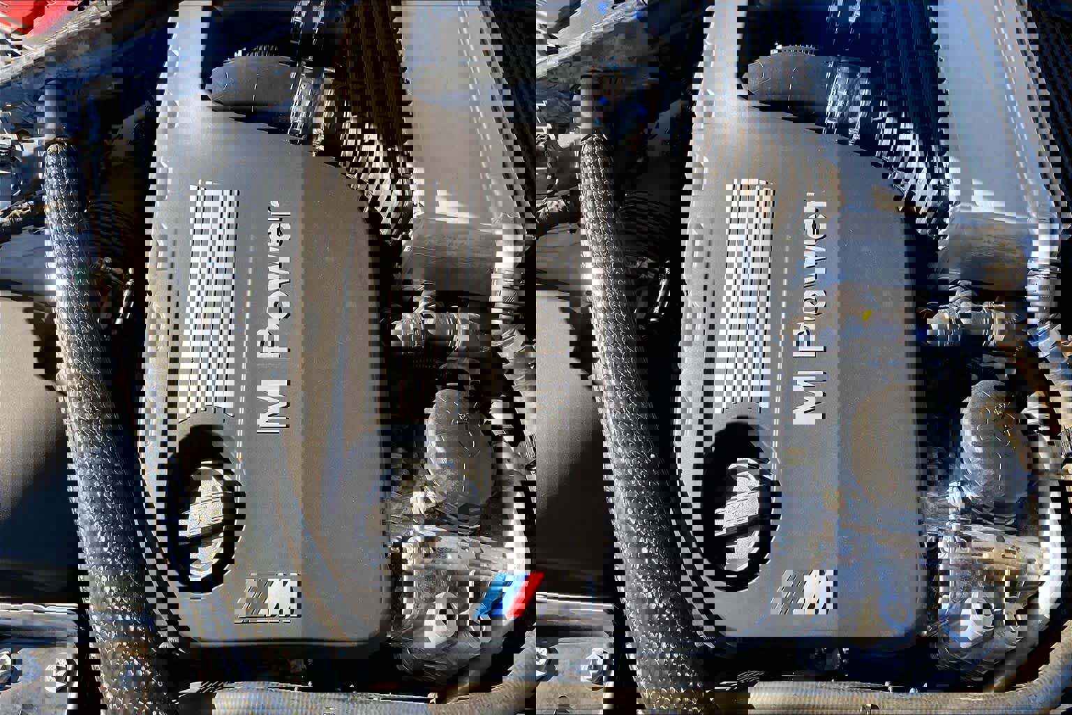 Used 2017 BMW M4 Convertible image 33