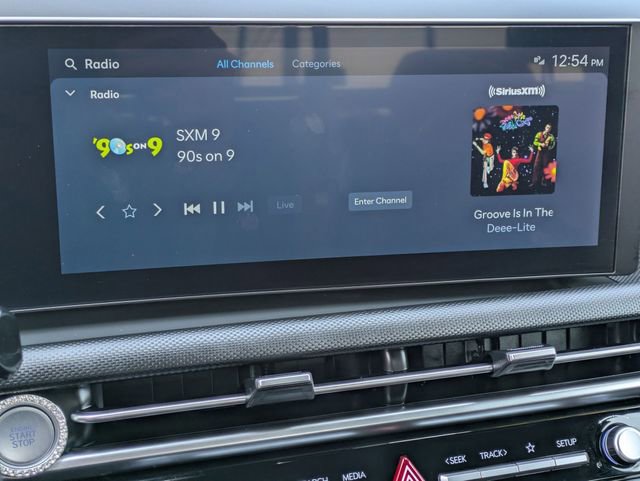 Used 2025 Hyundai Santa Cruz SEL image 18