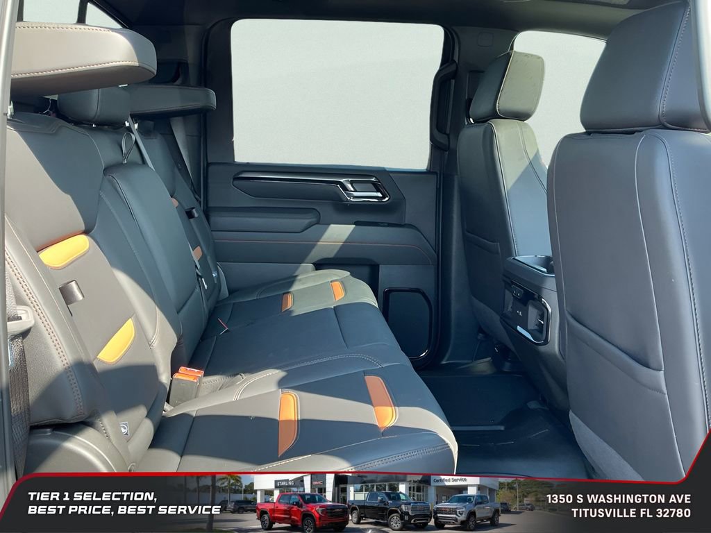 Used 2025 GMC Sierra 2500 AT4 w/ AT4 Premium Plus Package AWD/4WD image 19