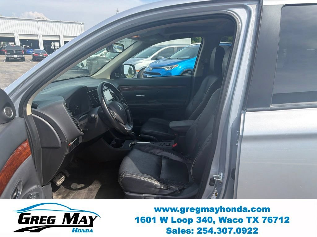 Used 2014 Mitsubishi Outlander SE FWD image 10
