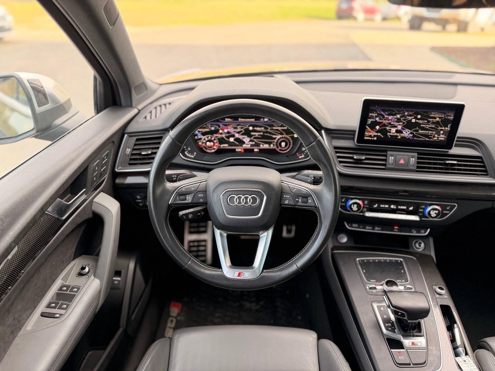 Used 2018 Audi SQ5 Prestige image 31