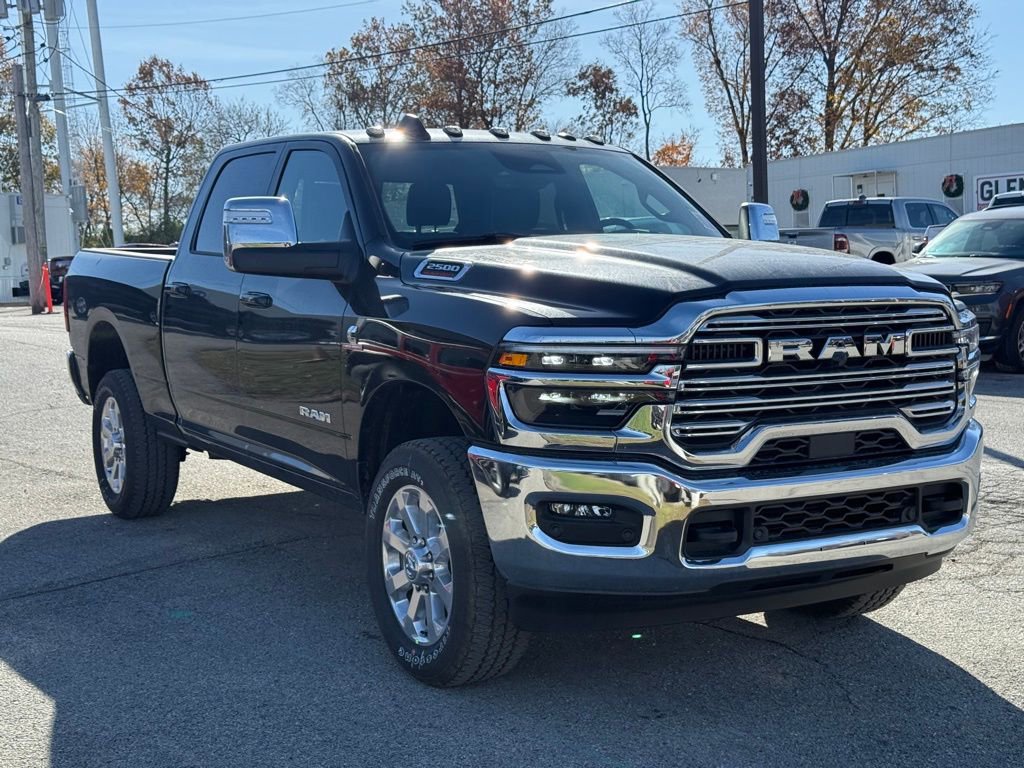 New 2026 RAM 2500 Laramie AWD/4WD image 4
