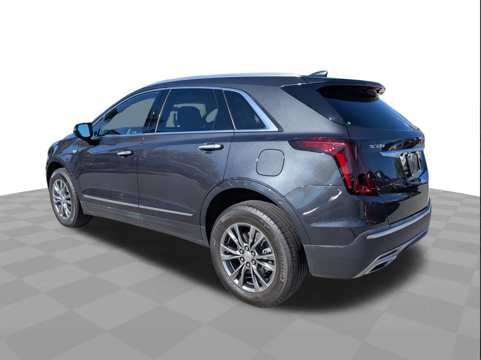 Certified 2022 Cadillac XT5 Premium Luxury image 6
